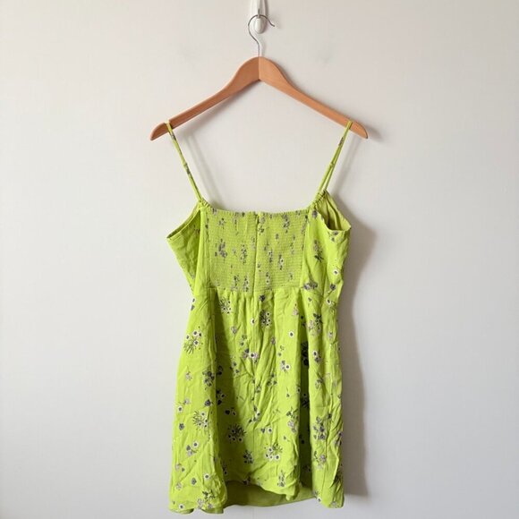 Aritzia Sunday Best Delilah Smocked Mini Dress Green Floral Size Large - Picture 6 of 6
